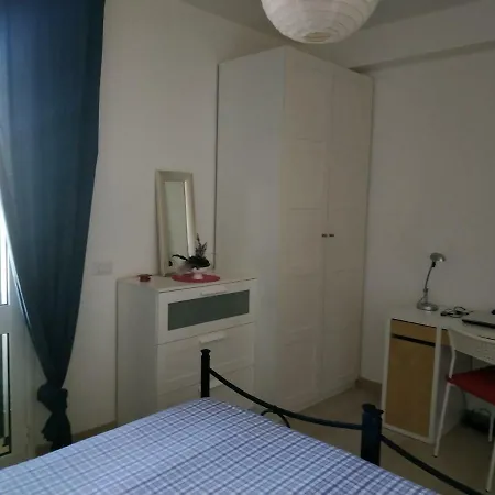Affittacamere Nella Vendégház *