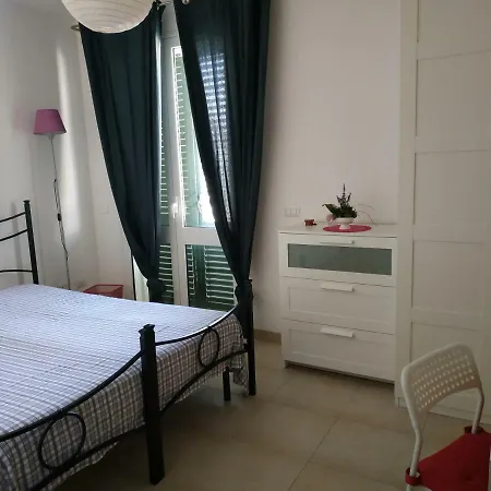 Vendégház Affittacamere Nella *